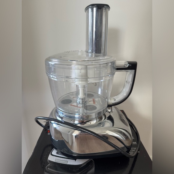 KitchenAid Silver Food Processor with Dual Cups 12cups/4cups - Picture 10 of 14